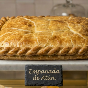 empanada de atun y tomate
